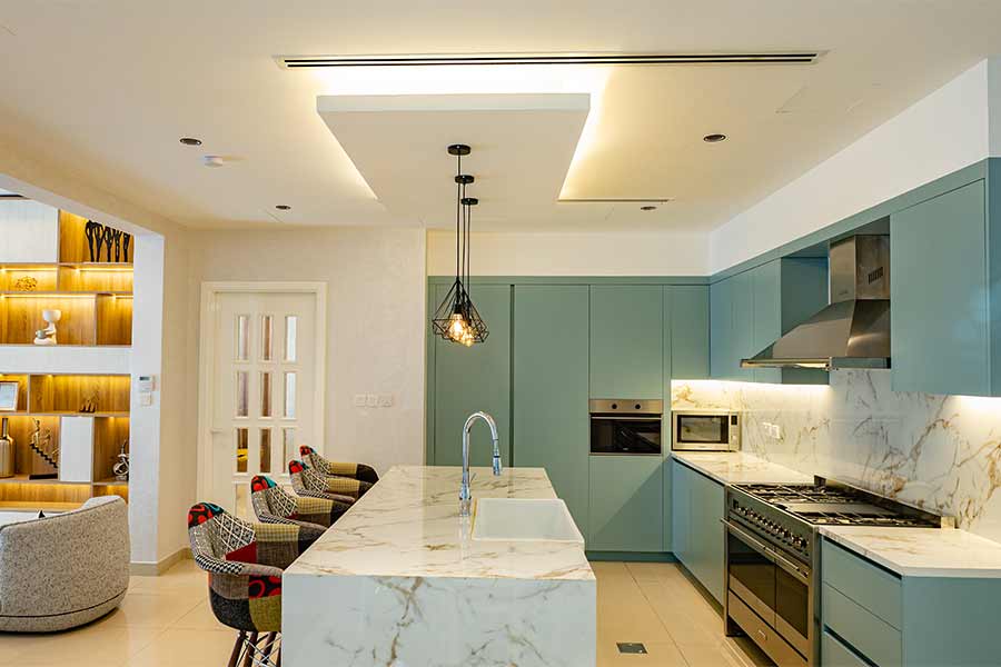 kitchen-renovation-kitchen-design-villa-dubai